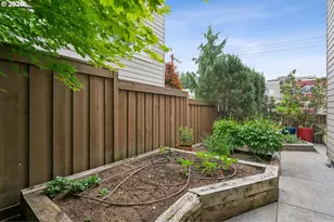 9830 NW Wayne Ln, Portland, OR 97229 - Photo 30