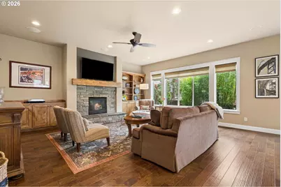 9830 NW Wayne Ln, Portland, OR 97229 - Photo 4