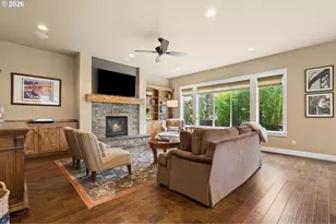 9830 NW Wayne Ln, Portland, OR 97229 - Photo 4