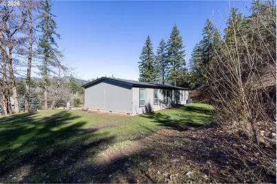 698 Highway 141, White Salmon, WA 98672 - Photo 38
