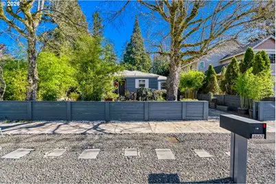 4667 Exeter St, West Linn, OR 97068 - Photo 2