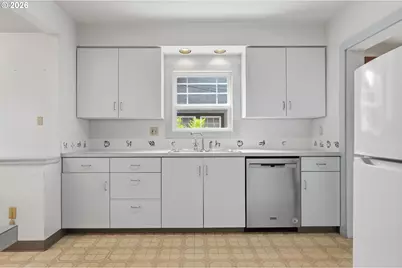 2616 NE 30th Ave, Portland, OR 97212 - Photo 12