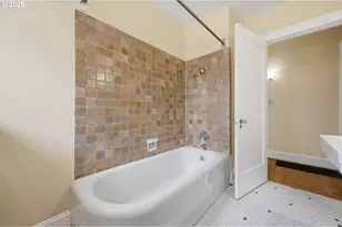 2616 NE 30th Ave, Portland, OR 97212 - Photo 20