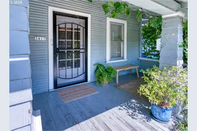 3417 SE Grant Ct, Portland, OR 97214 - Photo 4