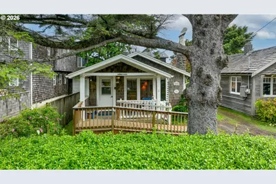 164 W Jackson St, Cannon Beach, OR 97110 - Photo 1