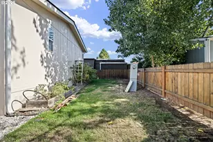 1415 S Bertelsen Rd, Eugene, OR 97402 - Photo 26