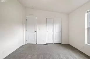 1415 S Bertelsen Rd, Eugene, OR 97402 - Photo 14