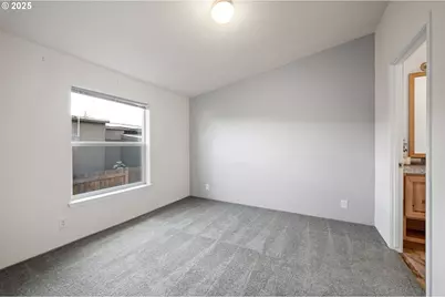 1415 S Bertelsen Rd #112, Eugene, OR 97402 - Photo 12