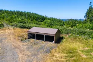29852 Ingram Rd, Lebanon, OR 97355 - Photo 2