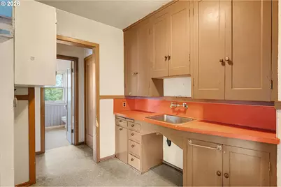 4635 4637 N Congress Ave, Portland, OR 97217 - Photo 12