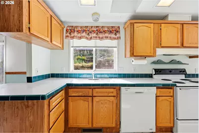 4720 Northwest Dr, The Dalles, OR 97058 - Photo 14