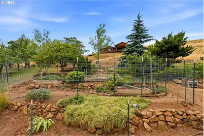 4720 Northwest Dr, The Dalles, OR 97058 - Photo 6