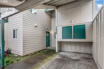 7856 SE Stephanie Ct, Milwaukie, OR 97222 - Photo 6