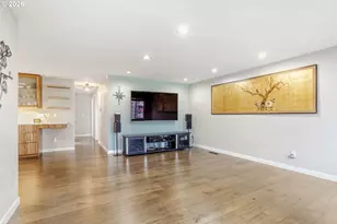 9334 SW Nez Perce Ct, Tualatin, OR 97062 - Photo 4