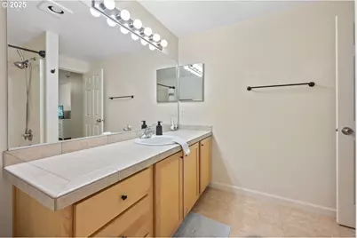 750 NW 185th Ave #203, Beaverton, OR 97006 - Photo 20