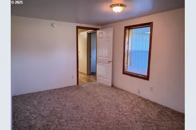 1645 4th St, Haines, OR 97833 - Photo 22