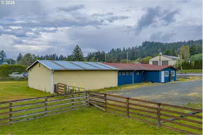 1980 Roseburg Rd, Myrtle Point, OR 97458 - Photo 2