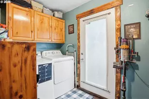 364 NE 9th Ave, Canby, OR 97013 - Photo 26