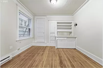 2109 NW Irving St #211, Portland, OR 97210 - Photo 18