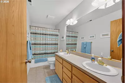 12603 NE 43rd Ave, Vancouver, WA 98686 - Photo 16
