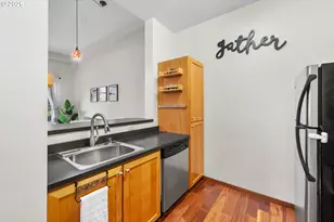 701 Columbia St, Vancouver, WA 98660 - Photo 10