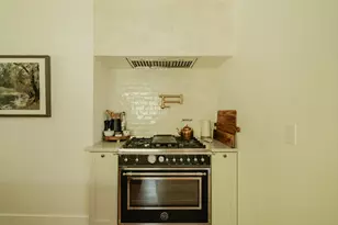 1615 S Greenwood Rd, Portland, OR 97219 - Photo 6