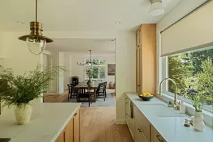 1615 S Greenwood Rd, Portland, OR 97219 - Photo 10