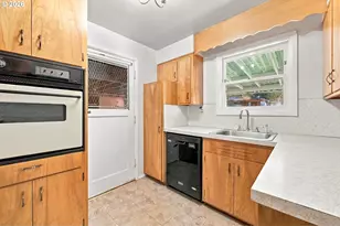 3265 Oriole St, Springfield, OR 97477 - Photo 16
