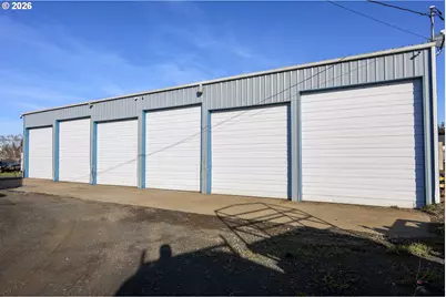 1252 Newmark Ave, Coos Bay, OR 97420 - Photo 4