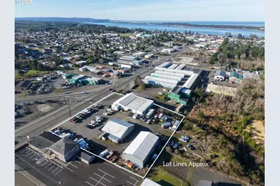 1252 Newmark Ave, Coos Bay, OR 97420 - Photo 12