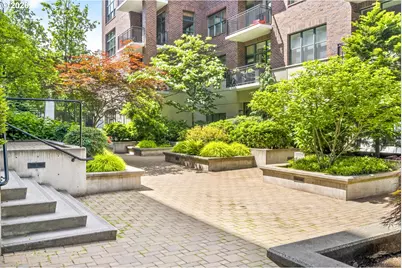 821 NW 11th Ave #609, Portland, OR 97209 - Photo 34