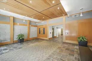 821 NW 11th Ave, Portland, OR 97209 - Photo 36