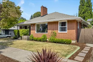 3419 SE Cora Dr, Portland, OR 97202 - Photo 2