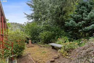 353 N Deerlane Dr, Otis, OR 97368 - Photo 24