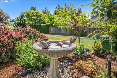 12618 SW Peachvale St, King City, OR 97224 - Photo 38
