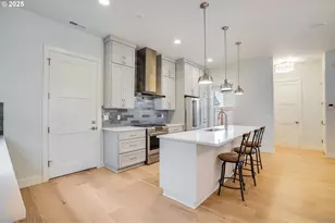 3853 Carman Dr, Lake Oswego, OR 97035 - Photo 4