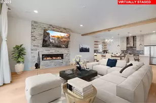 3853 Carman Dr, Lake Oswego, OR 97035 - Photo 2