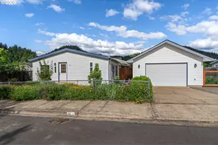 1281 S 57th Pl, Springfield, OR 97478 - Photo 32
