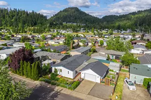 1281 S 57th Pl, Springfield, OR 97478 - Photo 36