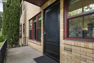 1420 NE 21st Ave, Portland, OR 97232 - Photo 2
