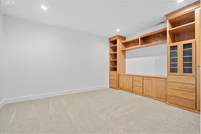 9145 Wallace Rd, Salem, OR 97304 - Photo 30