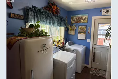2712 N Ash St, La Grande, OR 97850 - Photo 12