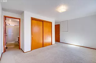 19560 SW Madeline St, Beaverton, OR 97078 - Photo 16