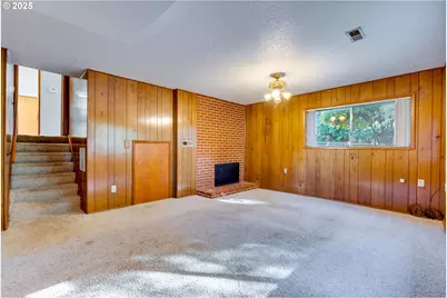 19560 SW Madeline St, Beaverton, OR 97078 - Photo 28