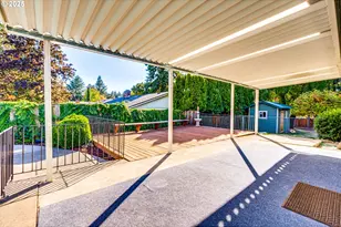 19560 SW Madeline St, Beaverton, OR 97078 - Photo 40