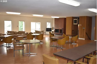 200 SW Florence Ave #C6, Gresham, OR 97080 - Photo 20