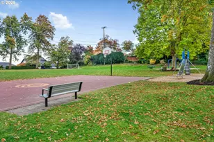 4530 SW Council Crest Dr, Portland, OR 97239 - Photo 44