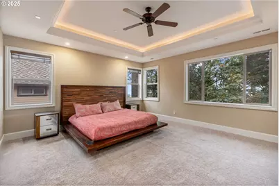 4530 SW Council Crest Dr, Portland, OR 97239 - Photo 18