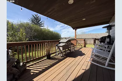 515 Memory Ln, Brookings, OR 97415 - Photo 28