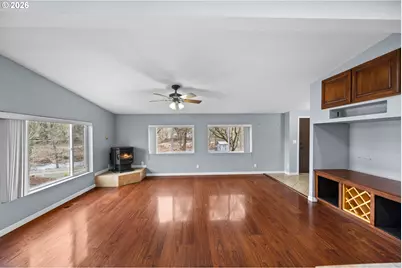 2373 Wild River Dr, Roseburg, OR 97470 - Photo 8